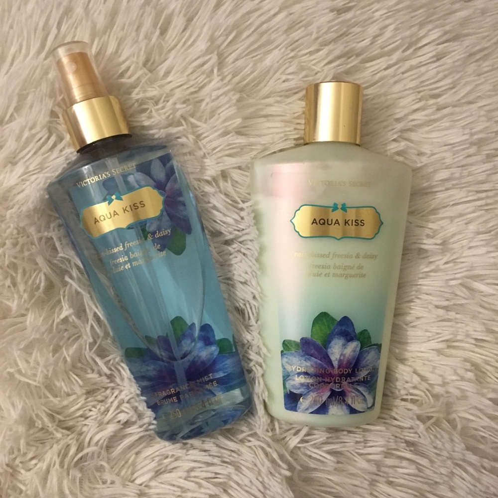 Victoria Secret Aqua Kiss